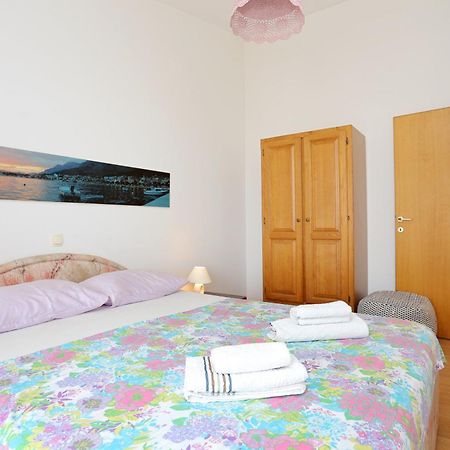 Apartments With A Parking Space Sumpetar, Omis - 11798 Jesenice  Chambre photo