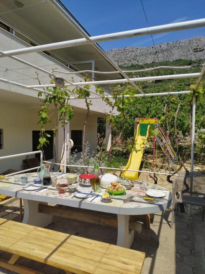 Apartments With A Parking Space Sumpetar, Omis - 11798 Jesenice  Extérieur photo