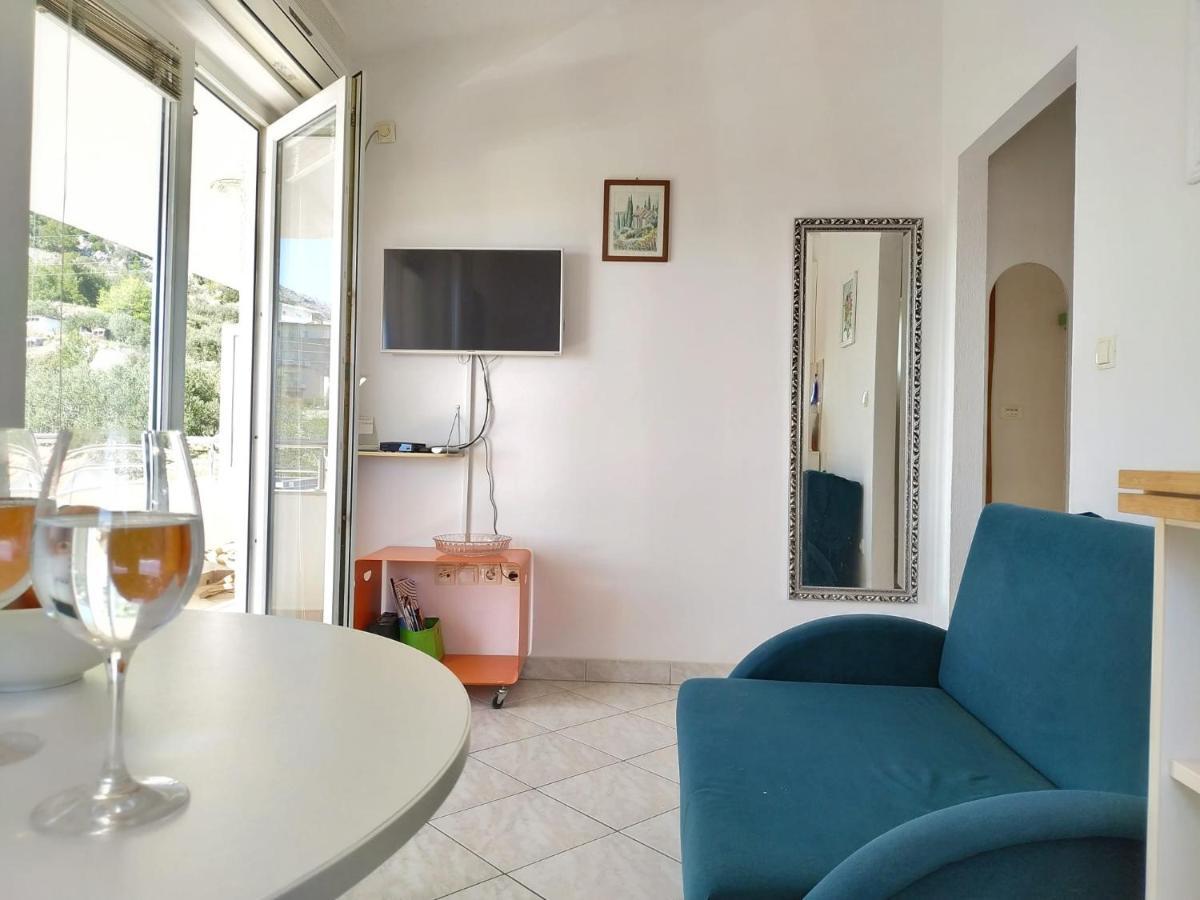 Apartments With A Parking Space Sumpetar, Omis - 11798 Jesenice  Extérieur photo